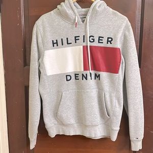 Tommy Hilfiger hoodie